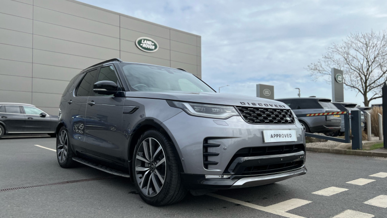 Land Rover Discovery 3.0 D300 R-Dynamic SE 5dr Auto Diesel Station Wagon